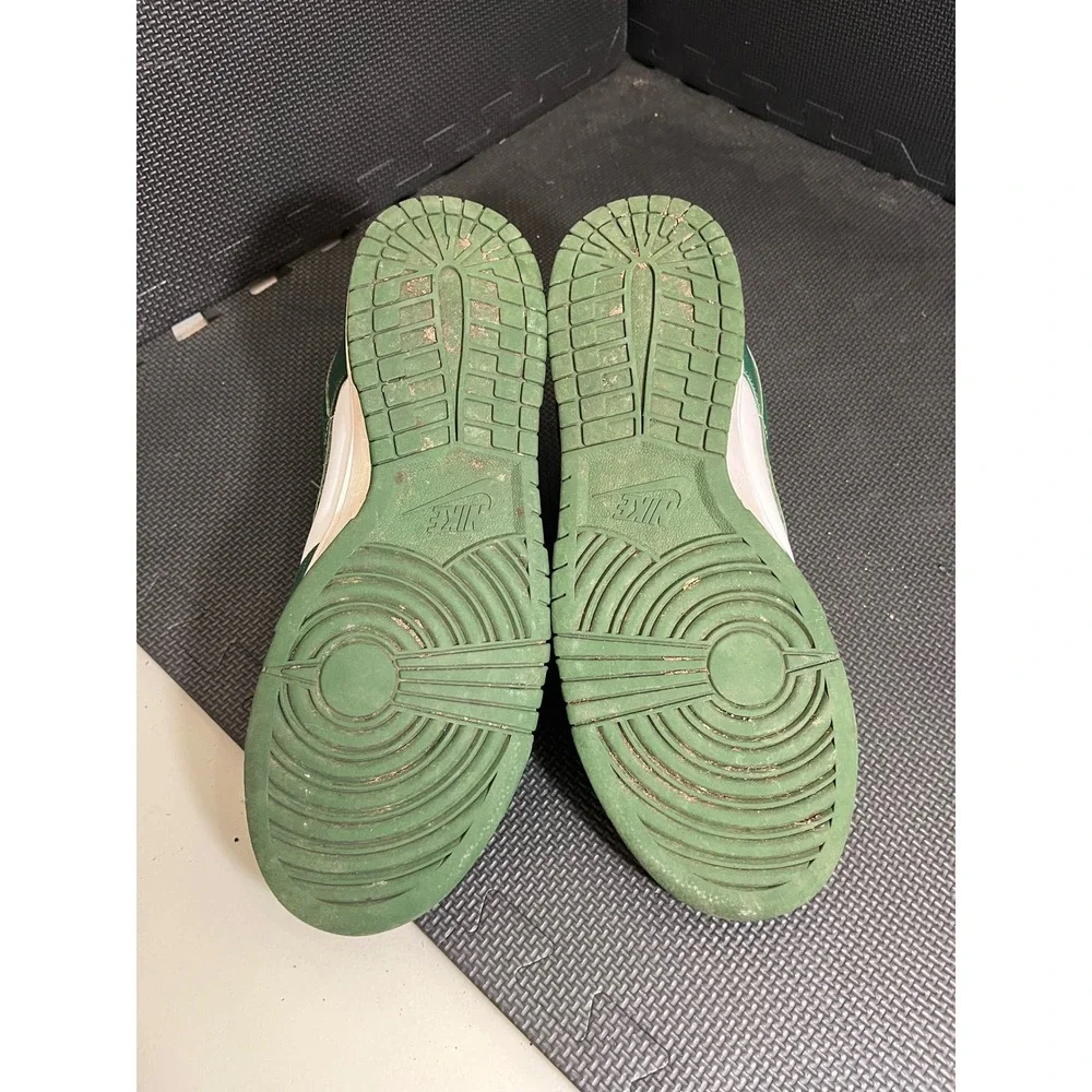 Nike good preowned